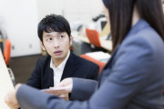 教育係「うちって職場を良くするために半分くらいの人は労組に入ってるんだけど入っとく？」