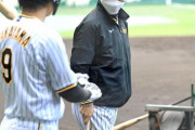 阪神・高山再生計画　悩める１６年新人王に岡田監督が直接指導　「もったいないやん」