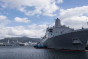 米海軍佐世保基地に新たに配備されたドック型輸送揚陸艦「ニューオーリンズ」を公開…9隻態勢に！