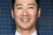 【悲報】西岡剛監督、試合中にテレビ出演してしまい退場処分