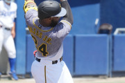 スイッチヒッター阪神新外国人ロハス、右打席に３度立つも３打数無安打