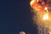 【動画】バーレーンの高層ビルにシャヘド型無人機が特攻して大爆発。