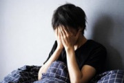 不眠症なのだが助けてくれ、どんな方法も効かなかった…