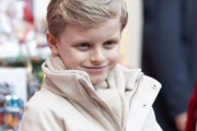【画像】モナコ公国のジャック公子(10)。すでに上級オーラが漂っていると話題に