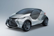 【朗報】レクサスの軽自動車、いい感じ