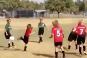 【動画】「ヒューマンブレイカー」の2つ名を持つサッカー少年がこちらWWWWWWWW