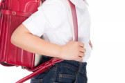 うちの三女、来年小学校入学なのだがランドセルまだ決まらん