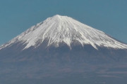 【悲報】富士山、山開き前にサンダルで登ったアメリカ人が救助される