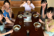 【画像】夏休み中の女子小学生「みんなでカレー作りました～❤」