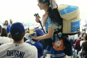ドジャース米国記者が語る「セブンイレブンは五つ星レストランだよ」「球場でビールを売る女性に驚いた」