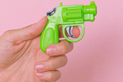 【動画】中国の子供用おもちゃのマシンガン、クッソ楽しそうと話題に