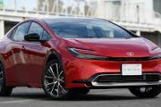 【悲報】ワイ将、新型プリウスの最上級グレードを発注するも納車は2025年wwwwwww