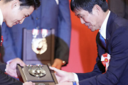 NPBアワード　プレゼンターの森保監督　野球選手に「太くて厚い。サッカーでも何かできる」