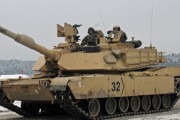 世界最強の米国エイブラムス戦車(お古バージョン)、クソ性能すぎてウクライナ軍から批判殺到「デカすぎてすぐ見つかる」