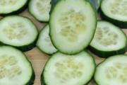 キュウリとかいう何がしたいのかさっぱりな野菜ｗｗｗｗｗｗｗｗｗｗｗｗｗｗｗｗｗｗｗｗｗｗｗｗｗｗｗｗｗｗ