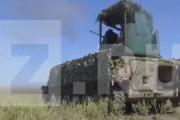 ロシア軍、ブレブレ砲身の装甲車、再び…
