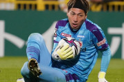 【動画】このGK上福元のアグレッシブ過ぎるプレー凄すぎないか？