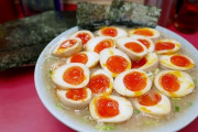 【画像】ラーメンショップで味付玉子を10個入れた人が見つかる