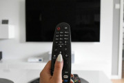 友達が高いテレビ買ってたからテレビは無駄って指摘したら喧嘩になったんだが