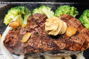 【朗報】「いきなり！ステーキ」やっと気付く。「変な事はせずに美味い肉を安く提供する」