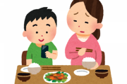 ある人「食事中にスマホを触る人は躾ができていない」馬鹿「他人をそんなに評価する人こそ躾がなっていない」←これｗｗｗｗｗｗｗｗ