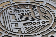 300万枚以上のマンホールが老朽化、問題解決のやり方が絶賛される「思いついた人賢過ぎる」