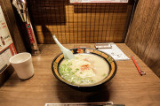 日本人男性が人気ラーメン店で味わった恐怖(海外の反応)