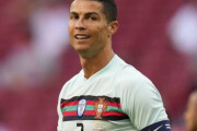 【悲報】クリスティアーノ・ロナウドさん、得点王なのにEURO2020ベストイレブンに選ばれず…