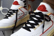 【画像】１１月に出るこのスニーカー、、、絶対欲しいんやが・・・・(´･ω･｀)