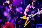 B'z「無菌状態に慣れすぎ 皆あちこち弱ってる」