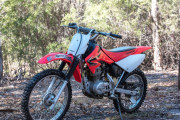 CRF125Fなんと今日の販売予約開始から数分で完売らしいね オフロードバイク総合