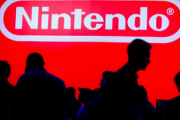 ロイター「任天堂はハード事業をとっとと止めろ」