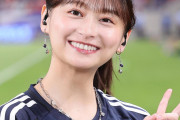 影山優佳「お目汚しごめんなさい」突然太もも接写をアップ　理由は…「１時間手をつかれて」