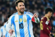 メッシ、母国でのラストダンスで華麗に2ゴール！アルゼンチン代表がベネズエラに3-0快勝