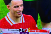 【速報】遠藤航さん出番なしの首位リバプールさん、まさかの90分の痛恨失点でニューカッスル相手に3-3のドローｗｗｗｗｗｗｗｗ