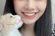 【SKE48】山村さくら「愛猫のもかたんと2ショット」