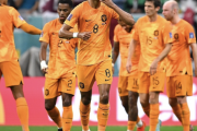 オランダはガクポ3戦連続弾含む2発でGL突破! カタールは“アジア勢”唯一の勝ち点0で終戦…史上初の開催国3連敗