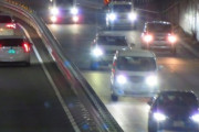 最近の車「前方に車がいないと自動でハイビームになります！」←これ考えたやつ