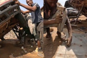 【面白】アフリカの自動車整備工場のお仕事拝見動画が人気に。