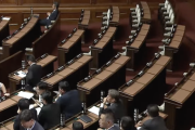 【審議拒否】自民「時代遅れの手法、1日空転3億円かかる」→公明「野党に転嫁はあまりに責任がない」