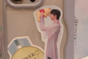 羽生結弦さんの「シャワハー」ステッカーとブロマイド全種類ゲット！プーさんとスマホケースを彩る可愛さに、もう困っちゃう！