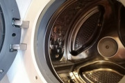 調子の悪い8年目の洗濯機の買い直しを渋ってた夫　今朝洗濯機回し終わったら床一面水浸し・・・