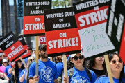 米脚本家「ChatGPTが我々の仕事を奪う」ストライキへ