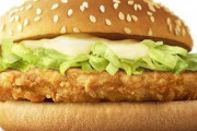 マクドナルドの｢チキンクリスプ｣､｢マックチキン｣に進化