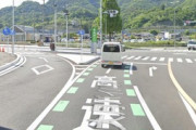 【画像】こういう道路で左折するときって信号無視していいんだよな？