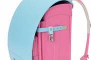 【画像】娘が奇抜な色のランドセルを推し始めてから1ヶ月くらい経つ・・・