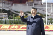 習氏、チベットを訪問　国家主席就任後初　“解放”70年の節目で