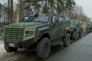 カナダのロシェル社、ウクライナに550両以上のセネター装甲車を納入へ！