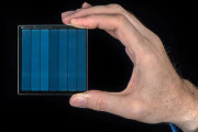 ガラス板にデータを保存するMicrosoftの「Project Silica」、容量7TB・保存期間1万年に