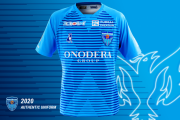 横浜FCが2020シーズン新ユニフォームを発表　未知なる可能性を表す「X」をグラデーションで表現